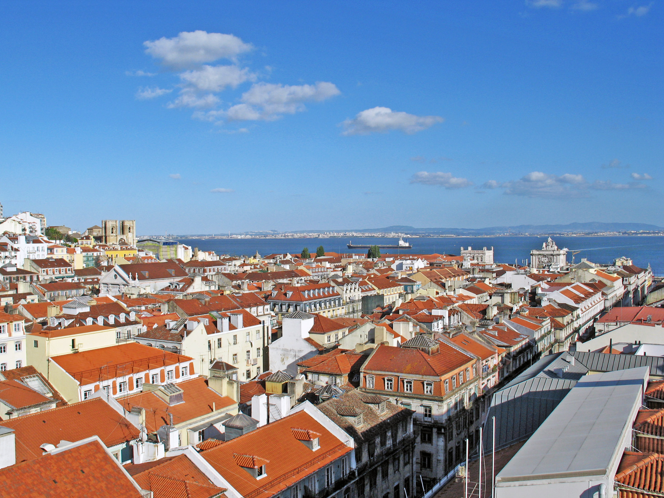 Lissabon_Impressionen_10_Kathedrale_u_Tejo